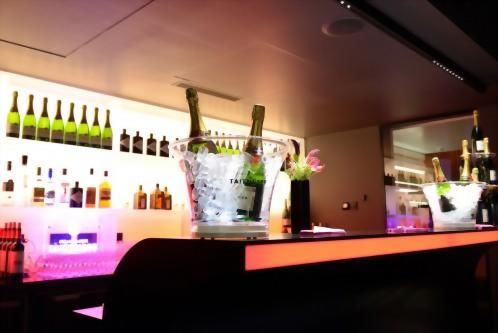 Hôtel Félicien by Elegancia Paris - Bar